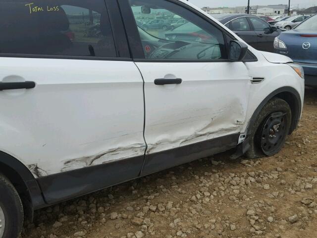 1FMCU0F75FUB66582 - 2015 FORD ESCAPE S WHITE photo 9