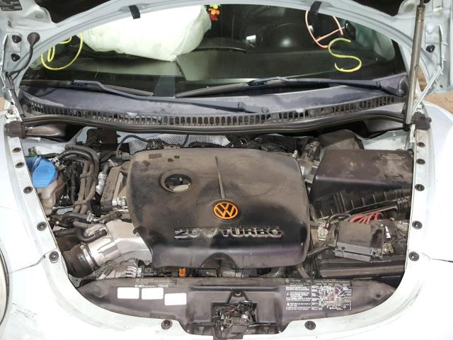 3VWDD21Y83M318484 - 2003 VOLKSWAGEN NEW BEETLE 蓝色 照片 7