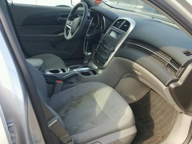 1G11B5SL2EF176015 - 2014 CHEVROLET MALIBU LS 银色 照片 5