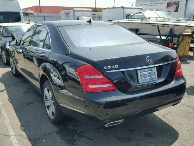 WDDNG7BB1BA410642 - 2011 MERCEDES-BENZ S 550 BLACK photo 3