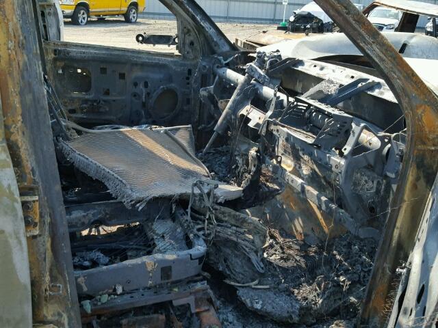 3D7KS28C25G732636 - 2005 DODGE RAM 2500 S Այրված լուսանկար 5