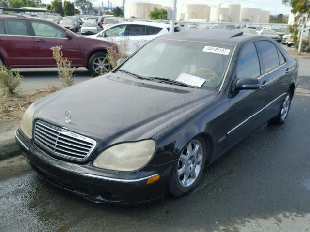 WDBNG75J4YA060511 - 2000 MERCEDES-BENZ S BLACK photo 2