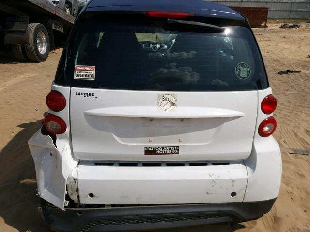 WMEEJ3BA9FK798099 - 2015 SMART FORTWO PUR WHITE photo 6