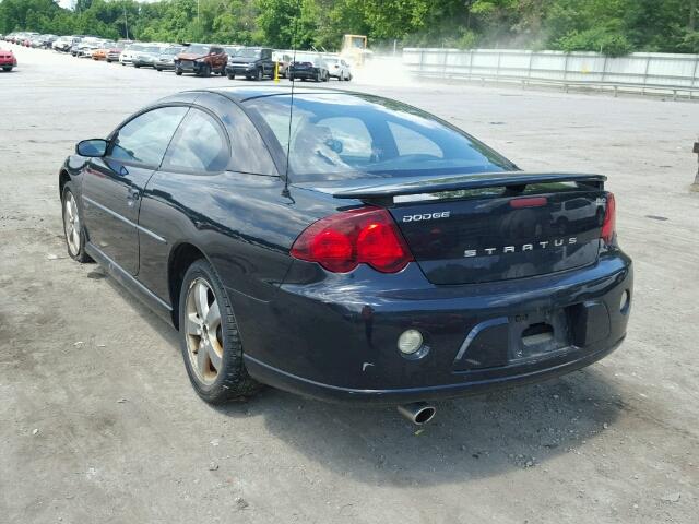 4B3AG52H24E120570 - 2004 DODGE STRATUS R/ BLACK photo 3