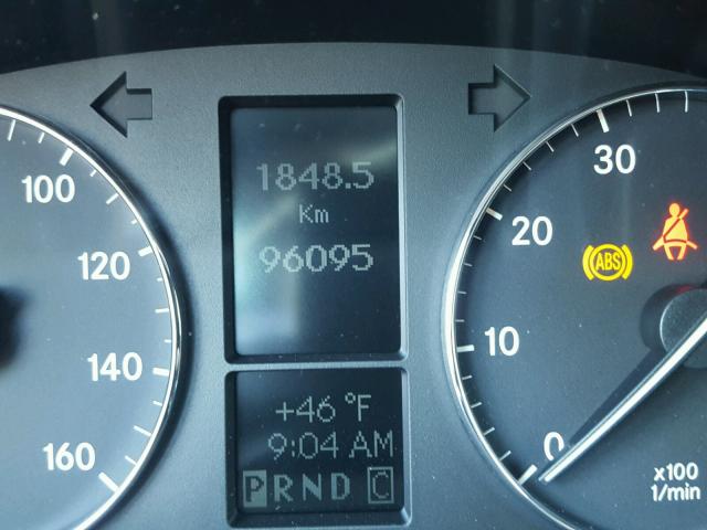 WDBRF92H76F822246 - 2006 MERCEDES-BENZ C GENERATI WHITE photo 8