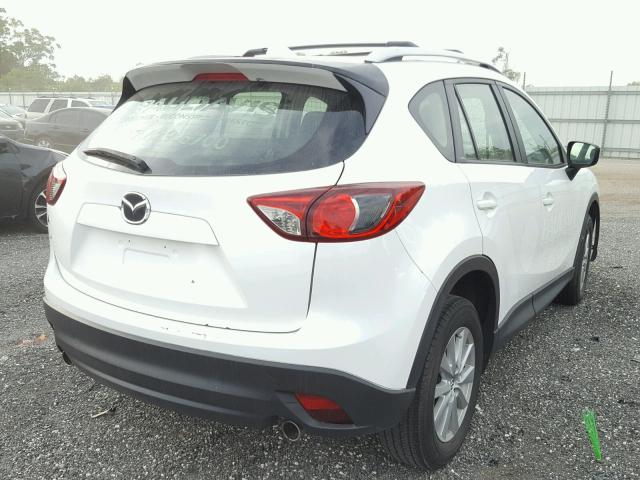 JM3KE2BY4G0643316 - 2016 MAZDA CX-5 SPORT WHITE photo 4