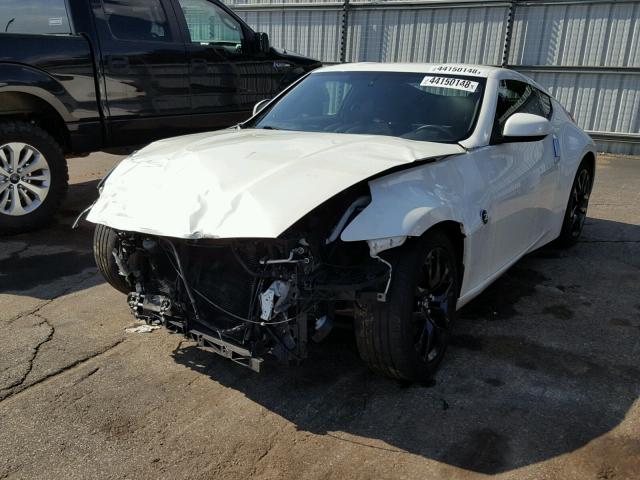 JN1AZ4EH2FM444582 - 2015 NISSAN 370Z BASE WHITE photo 2