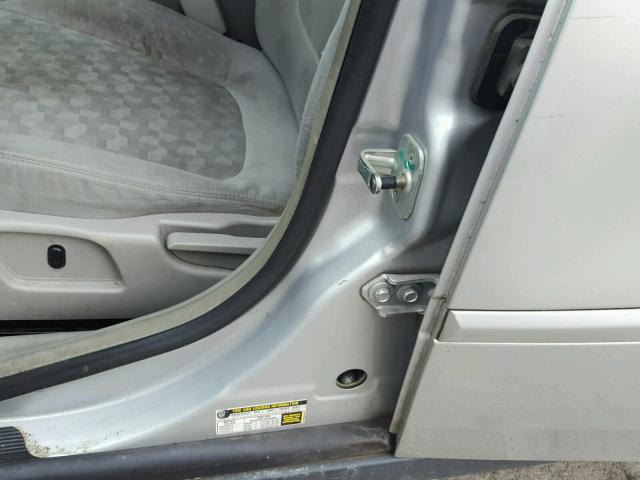 1G1ZT52885F236679 - 2005 CHEVROLET MALIBU LS Gümüş foto 10