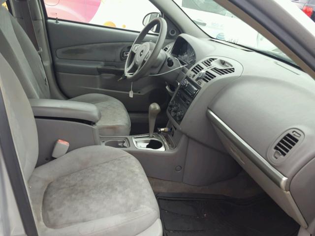 1G1ZT52885F236679 - 2005 CHEVROLET MALIBU LS Gümüş foto 5