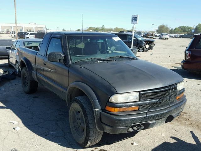 1GCCT19W3Y8252355 - 2000 CHEVROLET S TRUCK BLACK photo 1