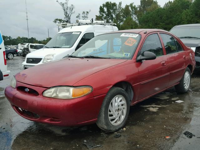 1FAFP13P3XW286797 - 1999 FORD ESCORT SE RED photo 2