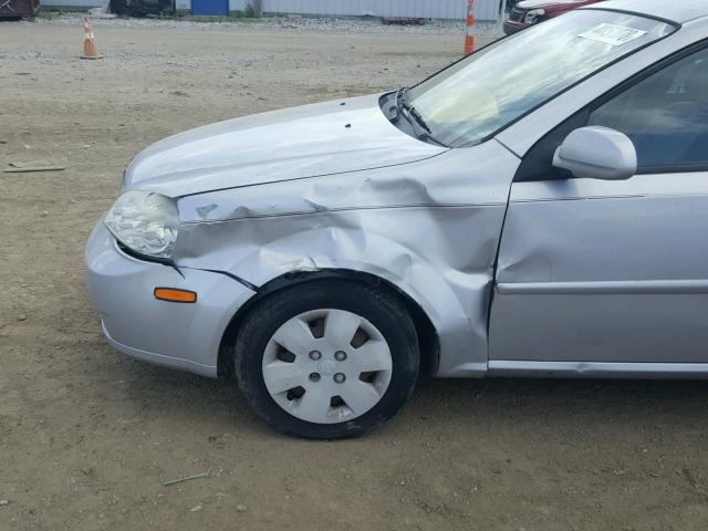 KL5JD56Z47K699052 - 2007 SUZUKI FORENZA BA GRAY photo 9