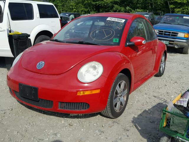 3VWPG31C56M421350 - 2006 VOLKSWAGEN NEW BEETLE 红色 照片 2