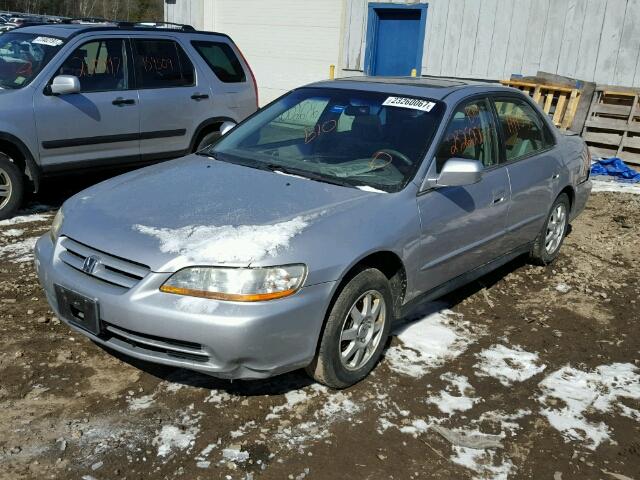 1HGCG66872A152770 - 2002 HONDA ACCORD SILVER photo 2