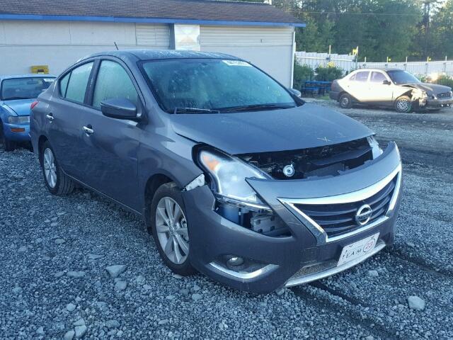 3N1CN7AP5HL890743 - 2017 NISSAN VERSA GRAY photo 1