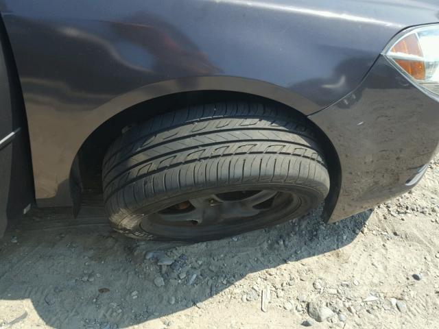 1G1ZB5E18BF216784 - 2011 CHEVROLET MALIBU LS ნაცრისფერი ფოტო 9