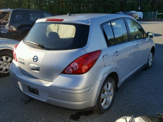 3N1BC13E78L357173 - 2008 NISSAN VERSA SILVER photo 4