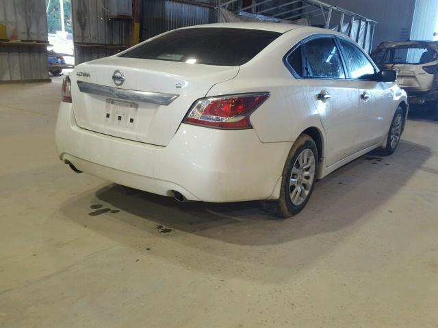 1N4AL3AP2FN373003 - 2015 NISSAN ALTIMA 2.5 WHITE photo 4