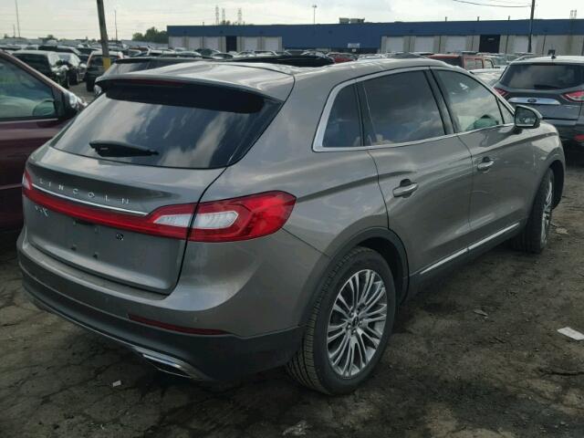 2LMPJ6LR9HBL13258 - 2017 LINCOLN MKX RESERV GRAY photo 4