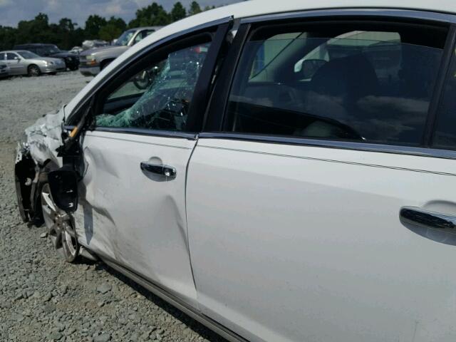 1G1ZG5E72CF122519 - 2012 CHEVROLET MALIBU LTZ 白色 照片 10