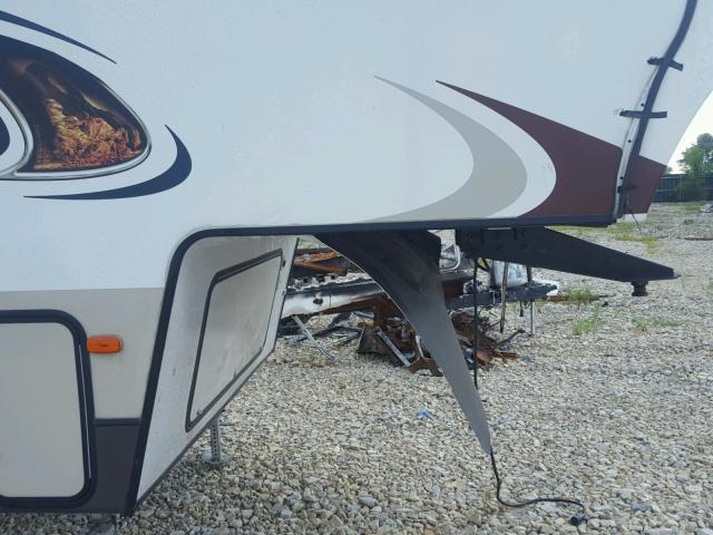 4YDF25227D1532889 - 2013 ARNES KEYSTONE WHITE photo 9