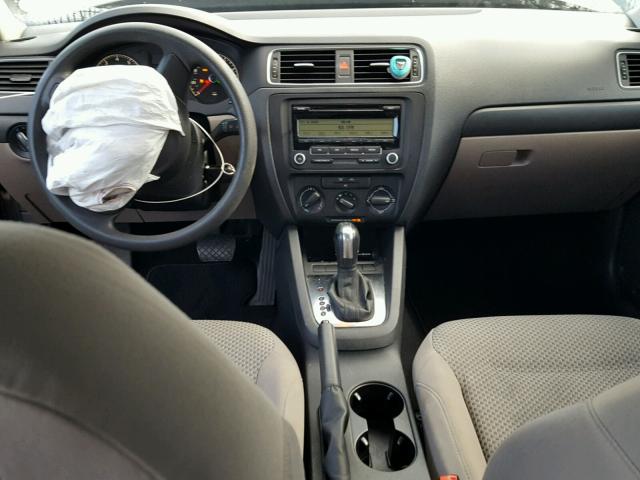 3VW2K7AJ4BM366091 - 2011 VOLKSWAGEN JETTA BASE Շագանակագույն լուսանկար 9