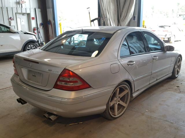 WDBRF65J33F393079 - 2003 MERCEDES-BENZ C 32 AMG K SILVER photo 4