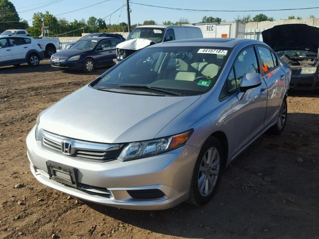 2HGFB2F83CH318502 - 2012 HONDA CIVIC EX 银色 照片 2