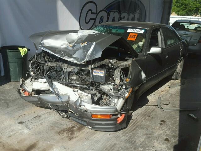 JT8BH28F3V0097240 - 1997 LEXUS LS 400 GRAY photo 2