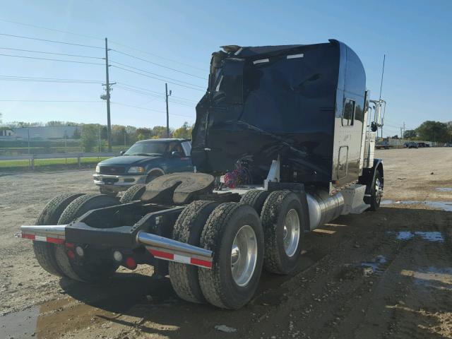 1XPWD49X3DD172333 - 2013 PETERBILT 388 BLACK photo 4