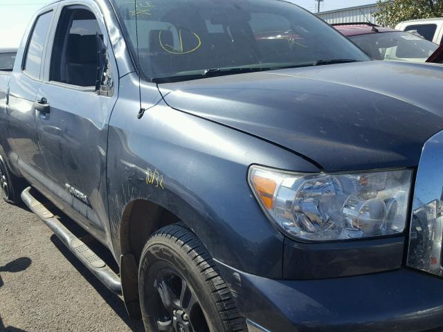 5TFRM5F10AX015423 - 2010 TOYOTA TUNDRA BLUE photo 9