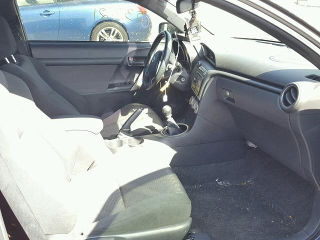 JTKJF5C79D3061367 - 2013 TOYOTA SCION TC 灰色 照片 5