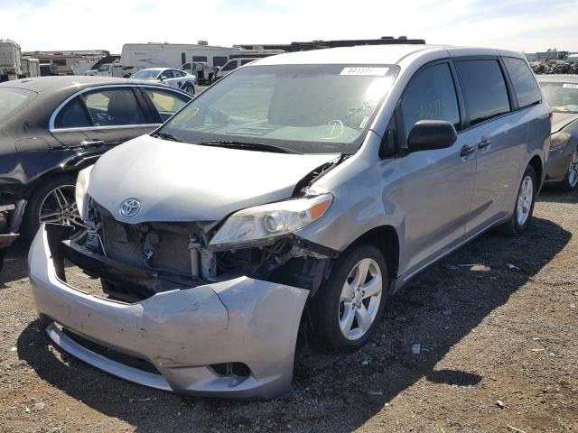 5TDZK3DC7ES476225 - 2014 TOYOTA SIENNA BAS GRAY photo 2