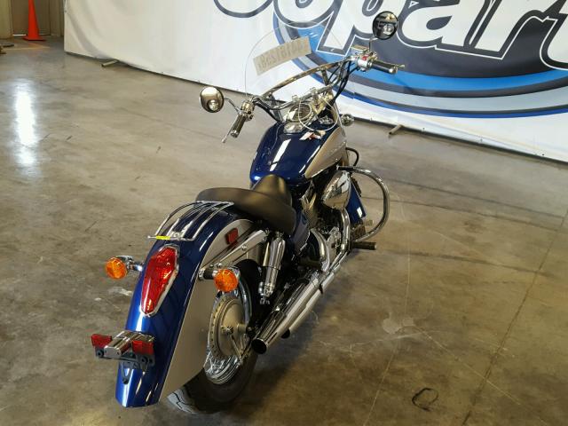 JH2RC50449K500041 - 2009 HONDA VT750 C BLUE photo 4