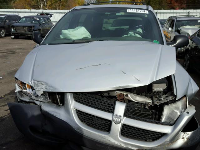 1D4GP25343B150018 - 2003 DODGE CARAVAN SE GRAY photo 9