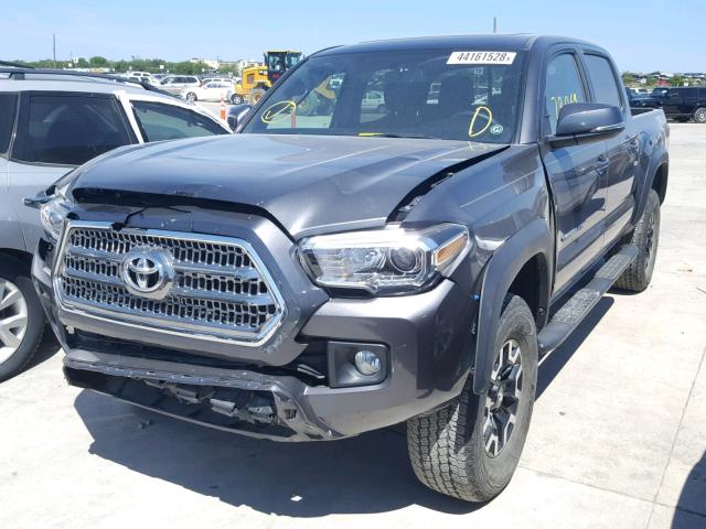 5TFCZ5AN3GX031416 - 2016 TOYOTA TACOMA DOU GRAY photo 2