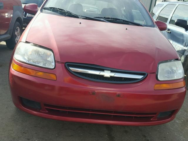 KL1TD52655B358214 - 2005 CHEVROLET AVEO BASE RED photo 10