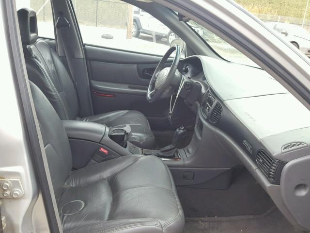 2G4WF551611181145 - 2001 BUICK REGAL 银色 照片 5