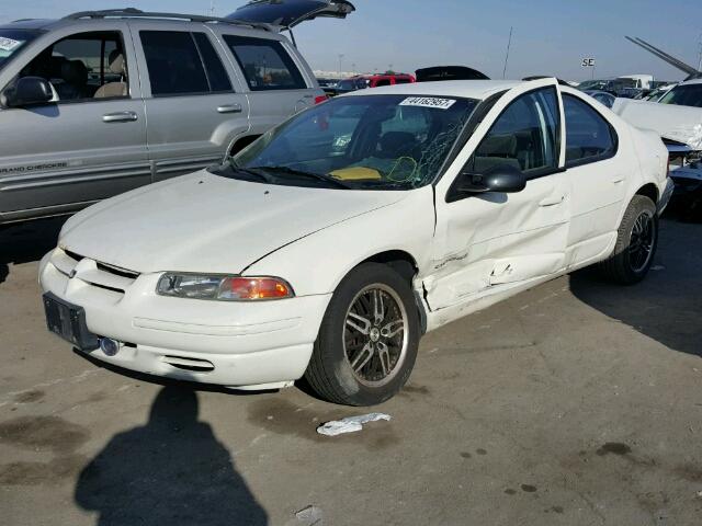 1B3EJ46X9WN312944 - 1998 DODGE STRATUS WHITE photo 2