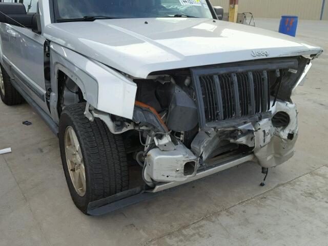 1J8HG48P67C527856 - 2007 JEEP COMMANDER SILVER photo 9