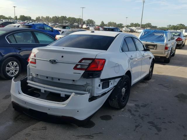 1FAHP2L8XHG103933 - 2017 FORD TAURUS POL WHITE photo 4