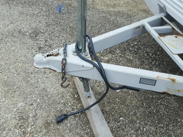 4WY200L26Y1008122 - 2000 TRAIL KING R VISION 白色 照片 7