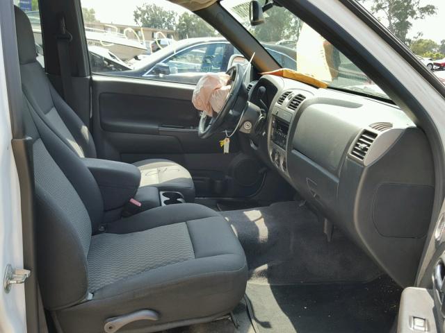 1GCDSCD90A8115299 - 2010 CHEVROLET COLORADO L WHITE photo 5