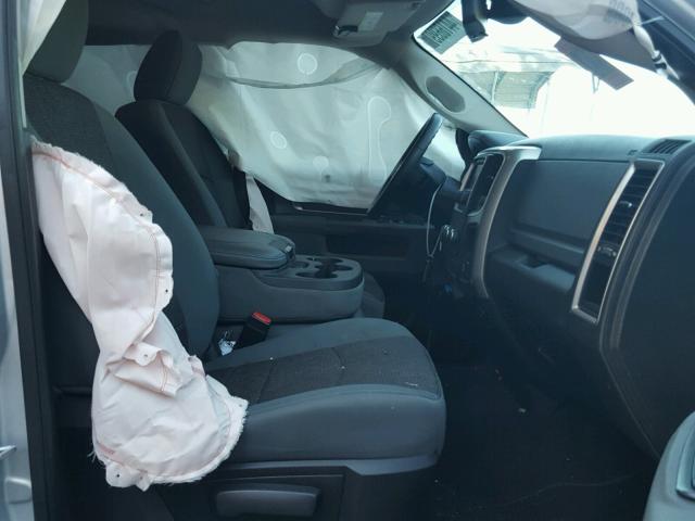 1C6RR6GT6FS674710 - 2015 RAM 1500 SLT ვერცხლისფერი ფოტო 5