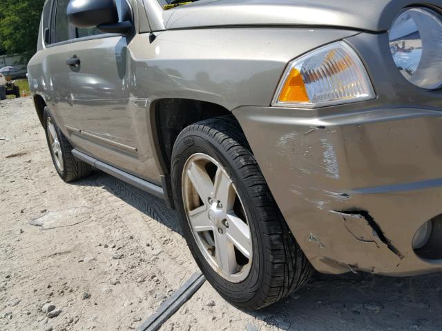 1J8FF47W88D710660 - 2008 JEEP COMPASS SP TAN photo 9