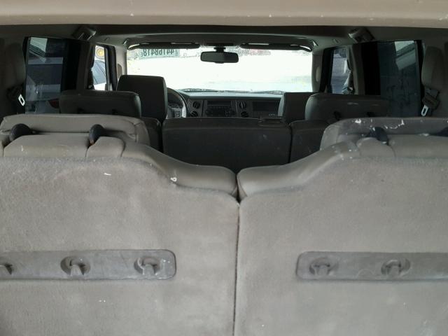 1J8HH48K46C335058 - 2006 JEEP COMMANDER GOLD photo 9