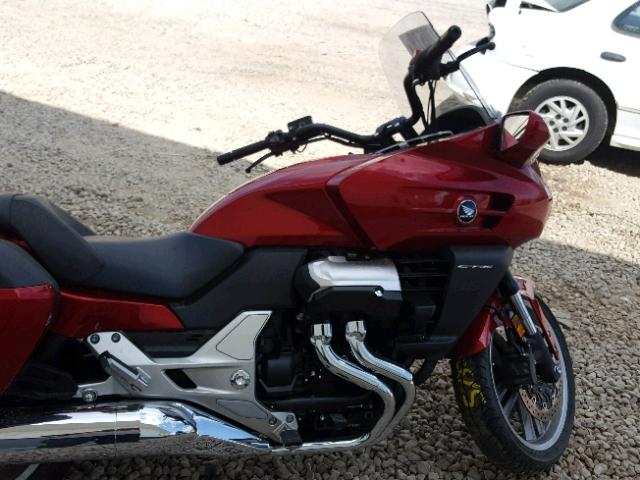 JH2SC7414EK000596 - 2014 HONDA CTX1300 RED photo 5