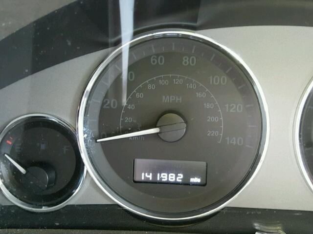 1J8HG58N18C233044 - 2008 JEEP COMMANDER BLACK photo 8