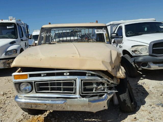 F25SLY03199 - 1977 FORD F250 BEIGE photo 7