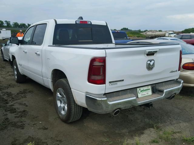 1C6SRFFT6KN527377 - 2019 RAM 1500 BIG H WHITE photo 3